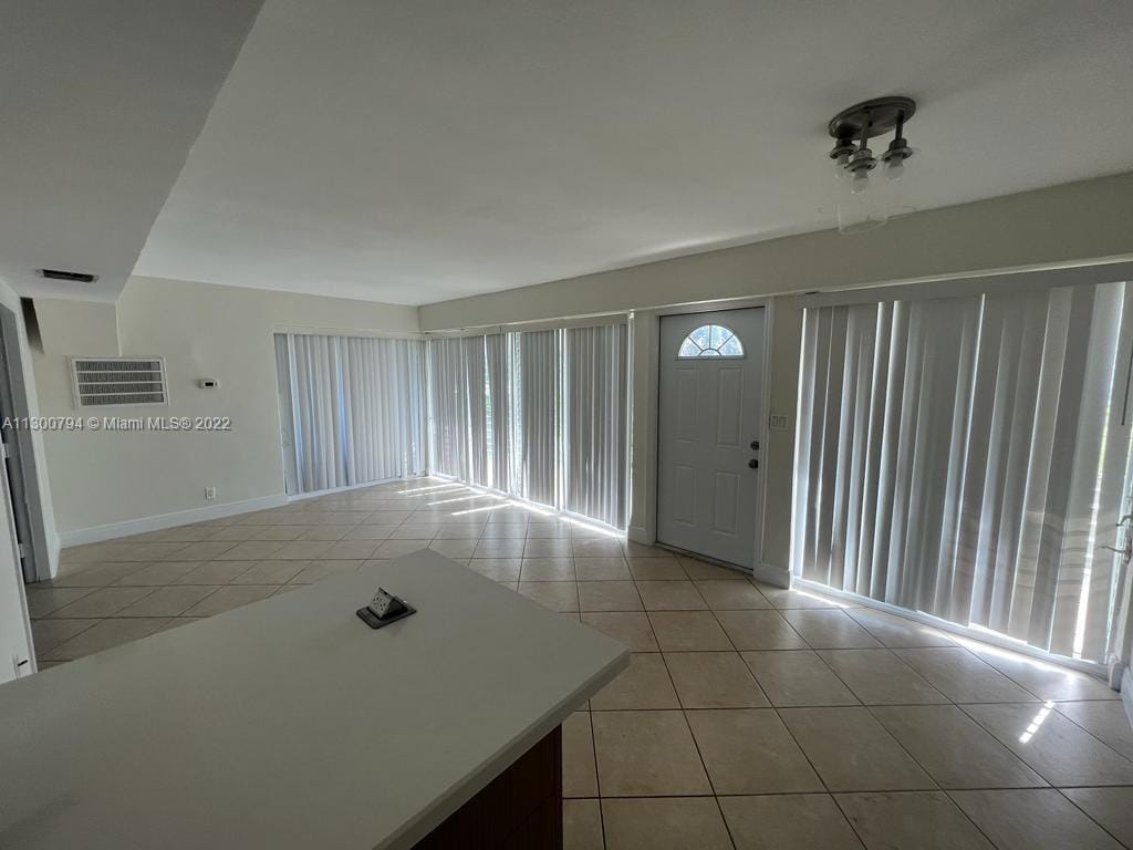 2755 NE 28th Avenue C3, Lighthouse Point, FL 33064 photo 11
