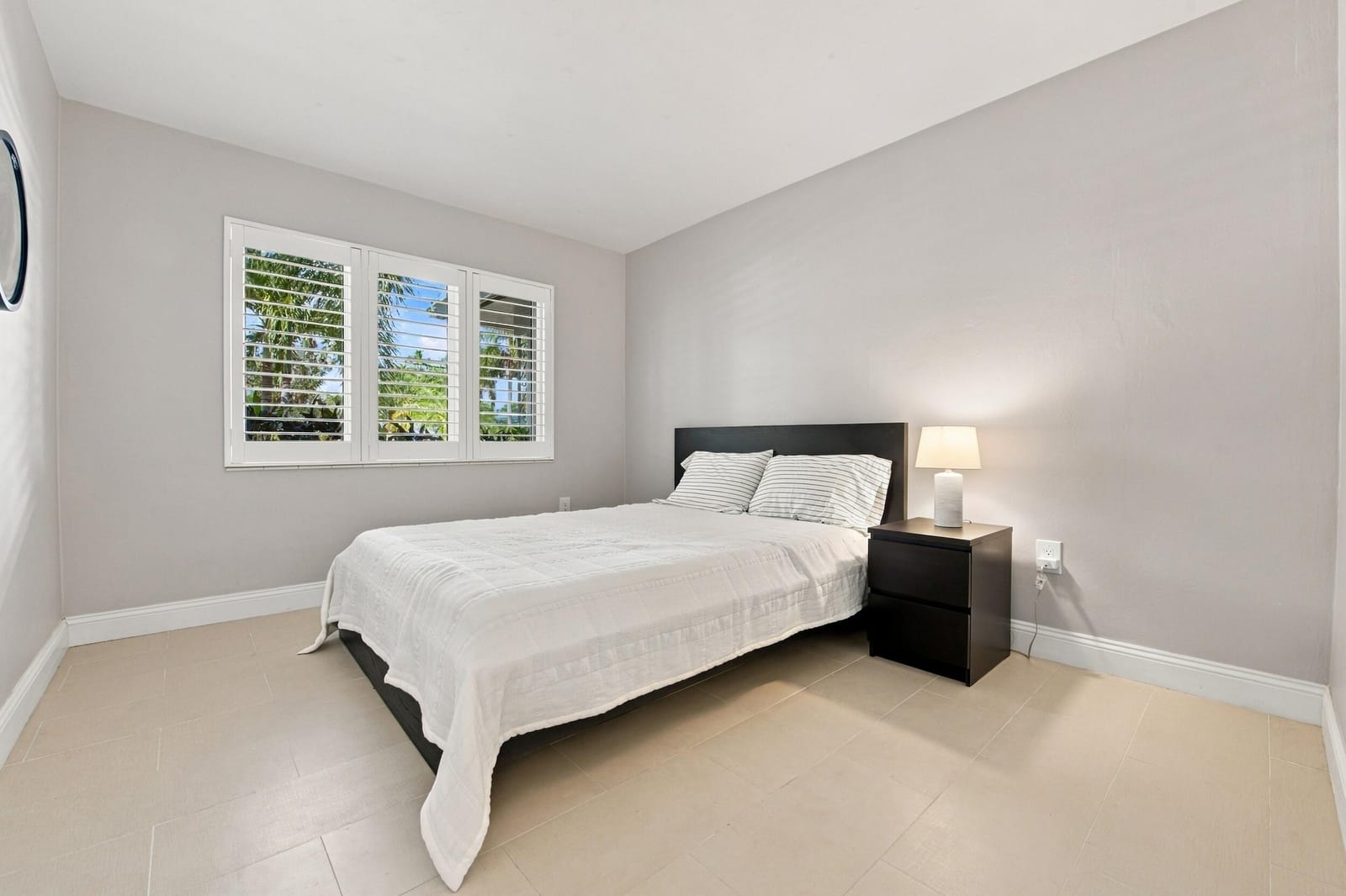 4230 NE 19TH Avenue, Oakland Park, FL 33308 photo 21