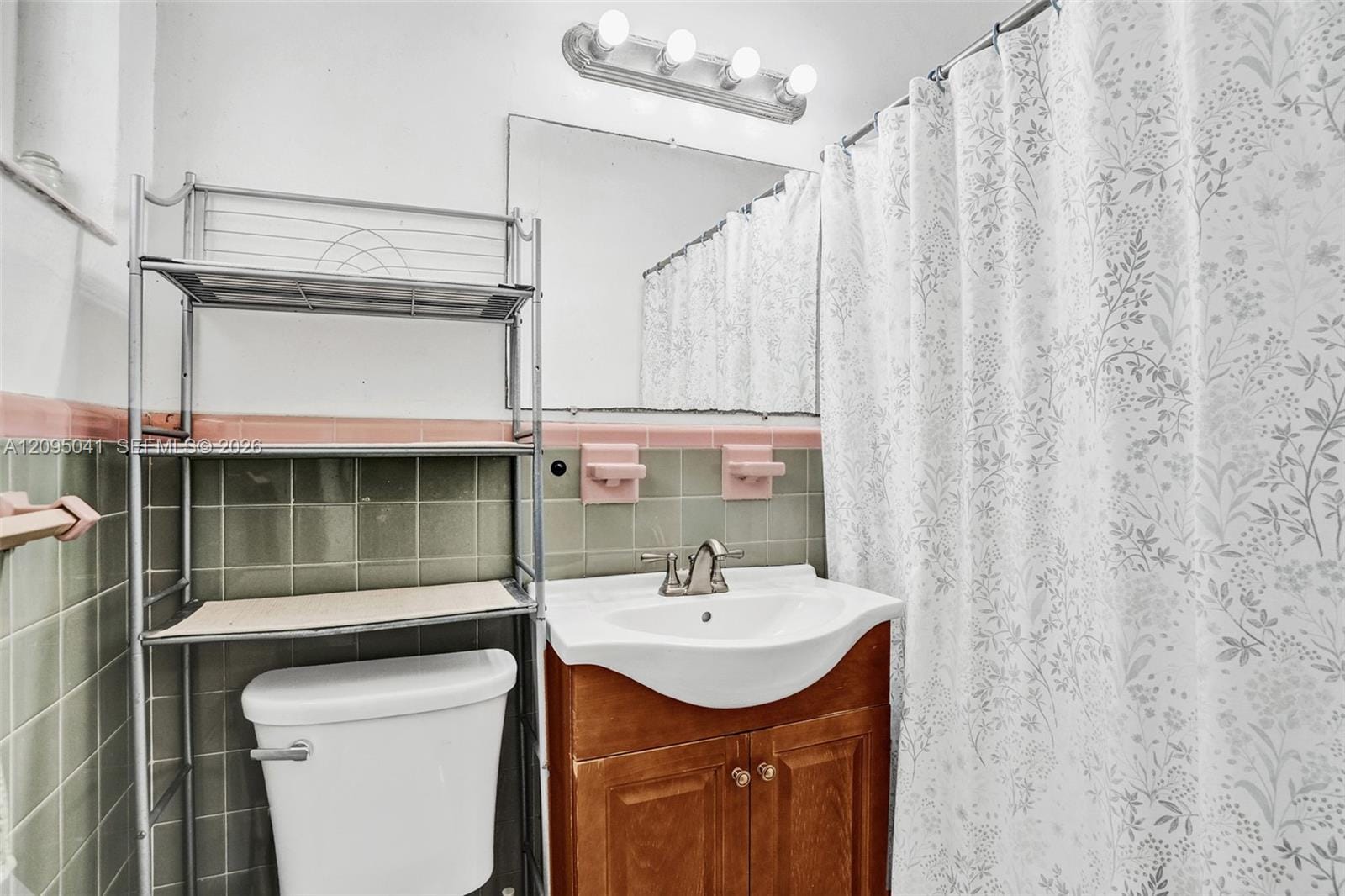 17401 NE 11th Court, Miami, FL 33162 photo 26