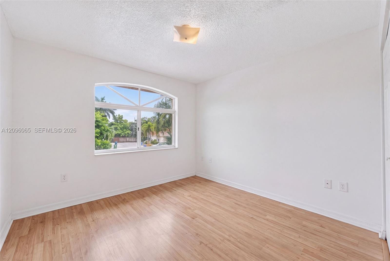 417 Kelly Lane, Weston, FL 33326 photo 25