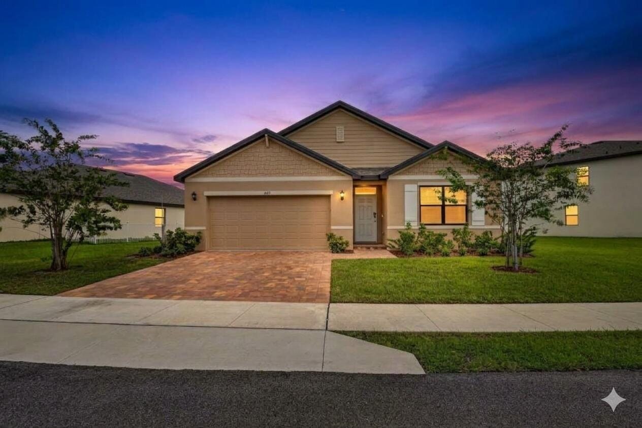 469 Seafoam Circle — photo 1