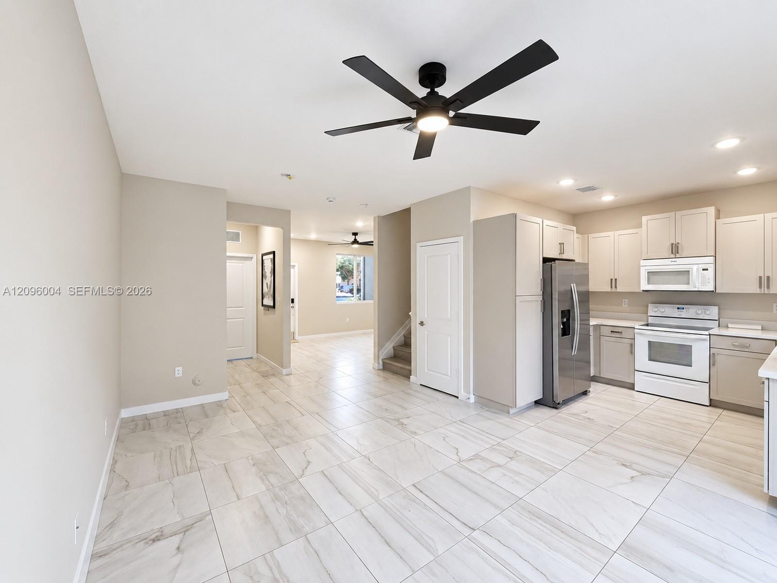 2419 SE 11th Street — photo 4