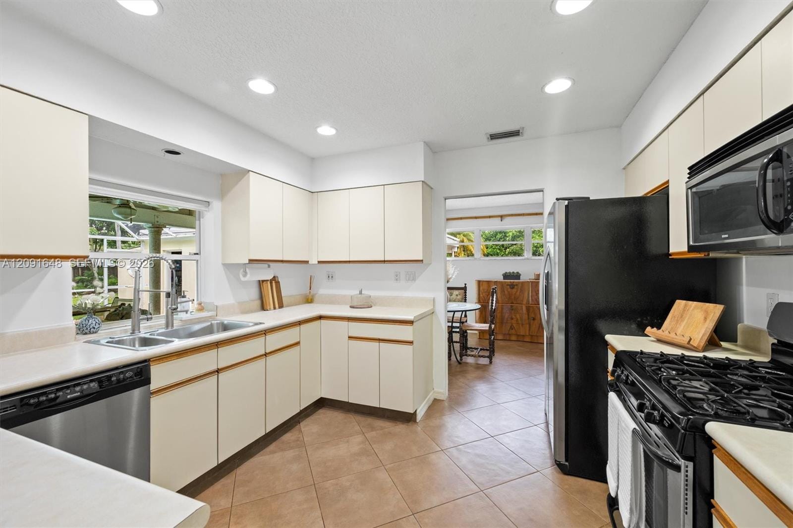 13820 SW 74th Court — photo 8