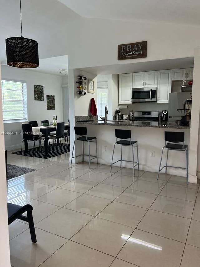 15295 SW 106th Lane 703, Miami, FL 33196