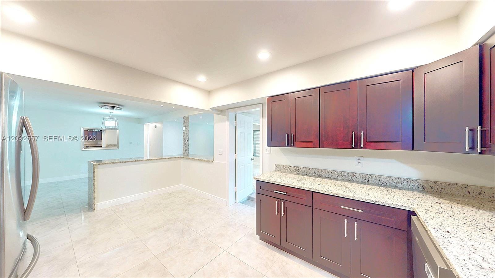 650 E Evanston Circle, Fort Lauderdale, FL 33312 photo 11