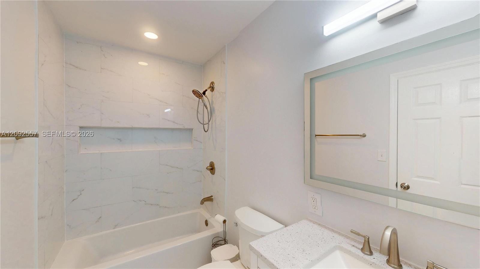 650 E Evanston Circle, Fort Lauderdale, FL 33312 photo 15