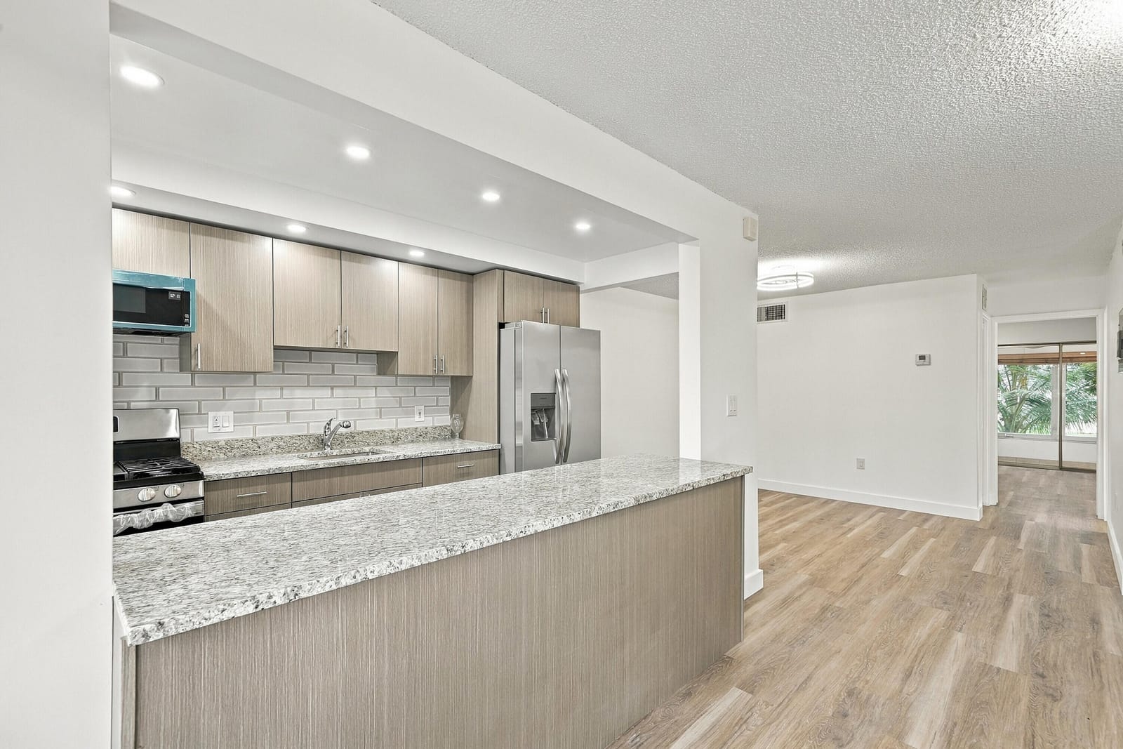 175 NE 203rd Terrace 24, Miami, FL 33179 photo 13