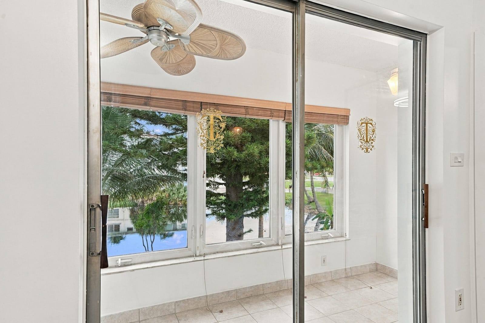 175 NE 203rd Terrace 24, Miami, FL 33179 photo 21