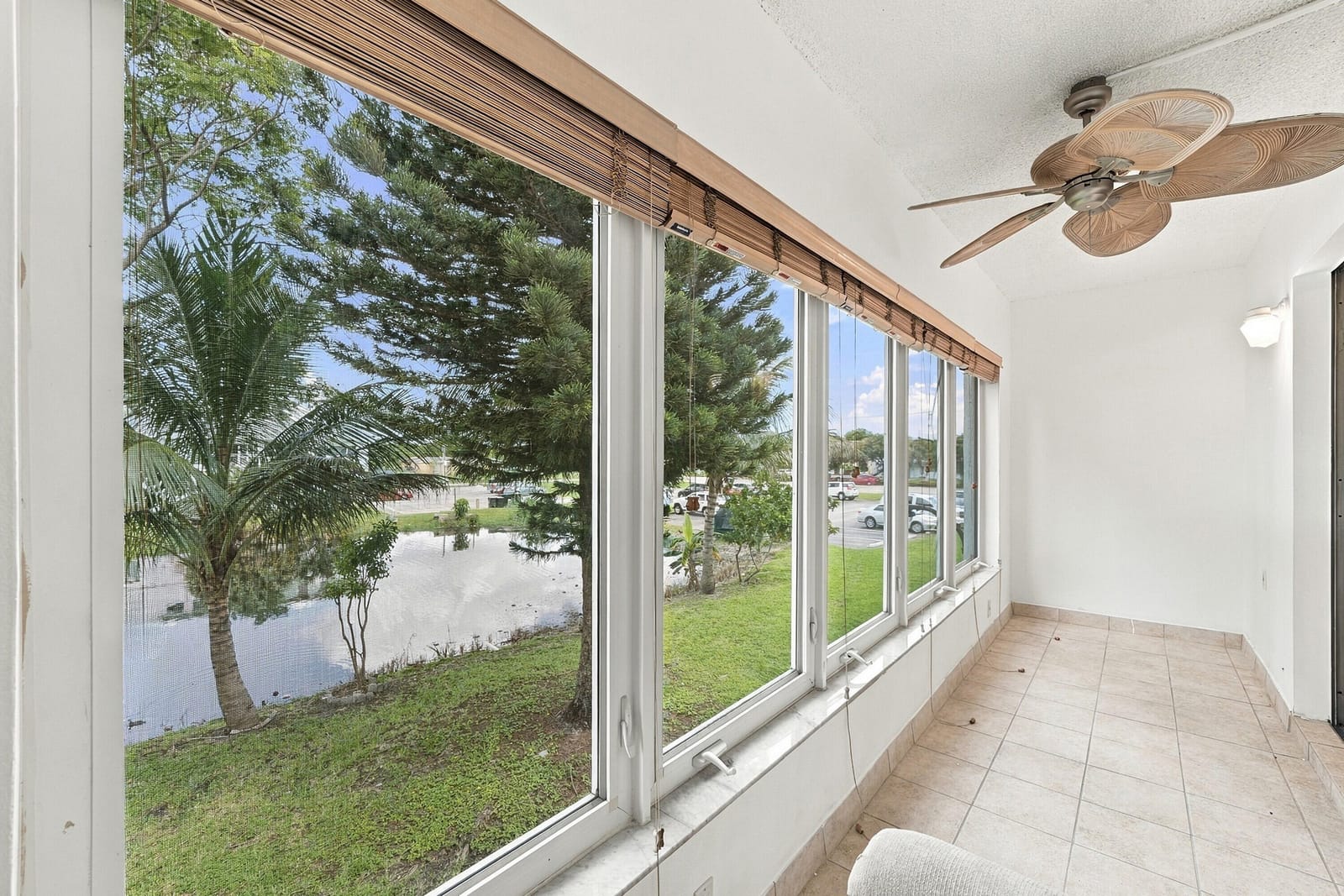 175 NE 203rd Terrace 24, Miami, FL 33179 photo 23