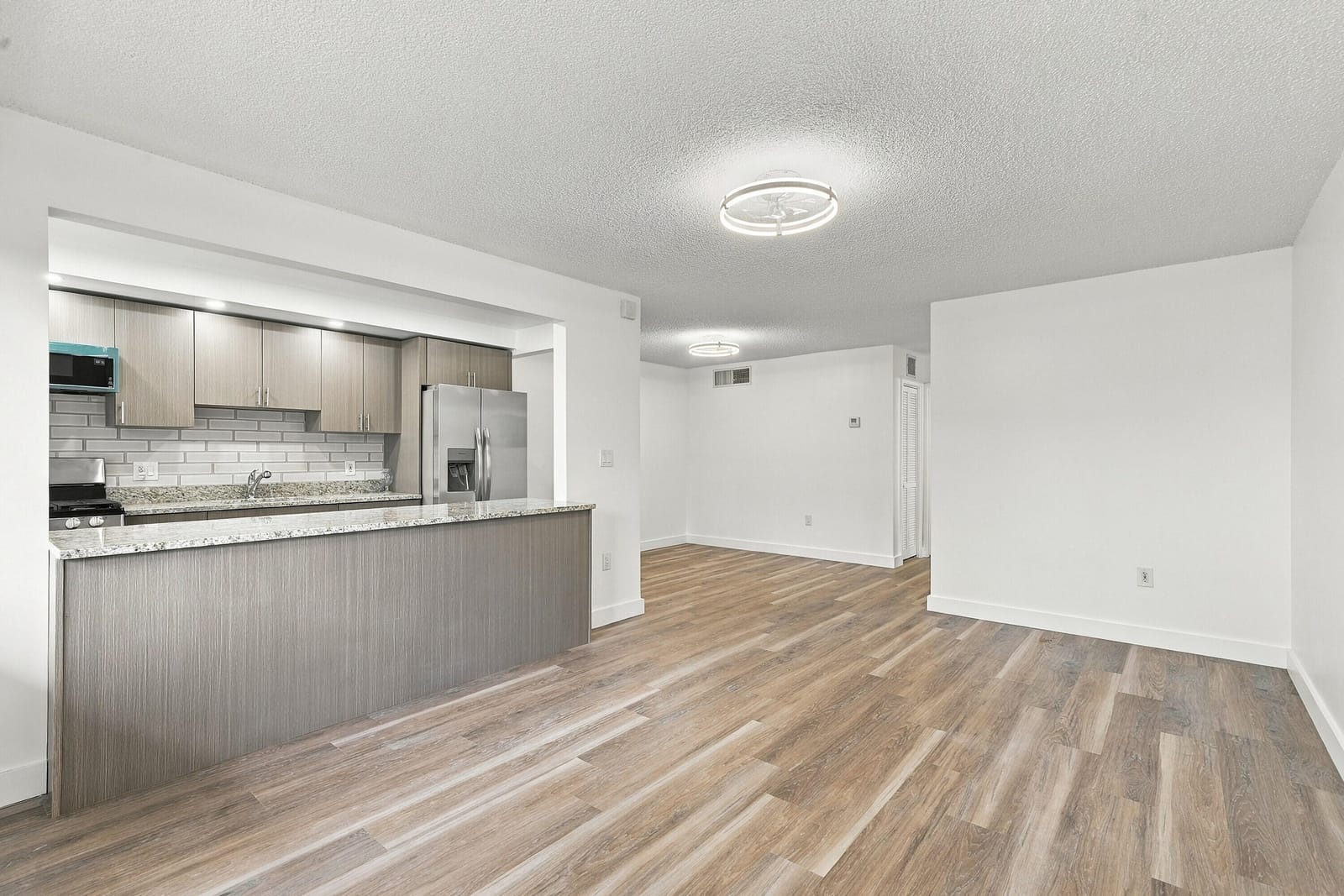 175 NE 203rd Terrace 24 — photo 5
