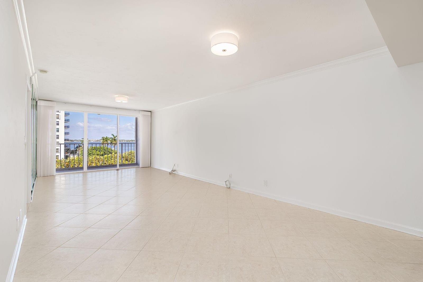 3901 S FLAGLER Drive 505 — photo 4
