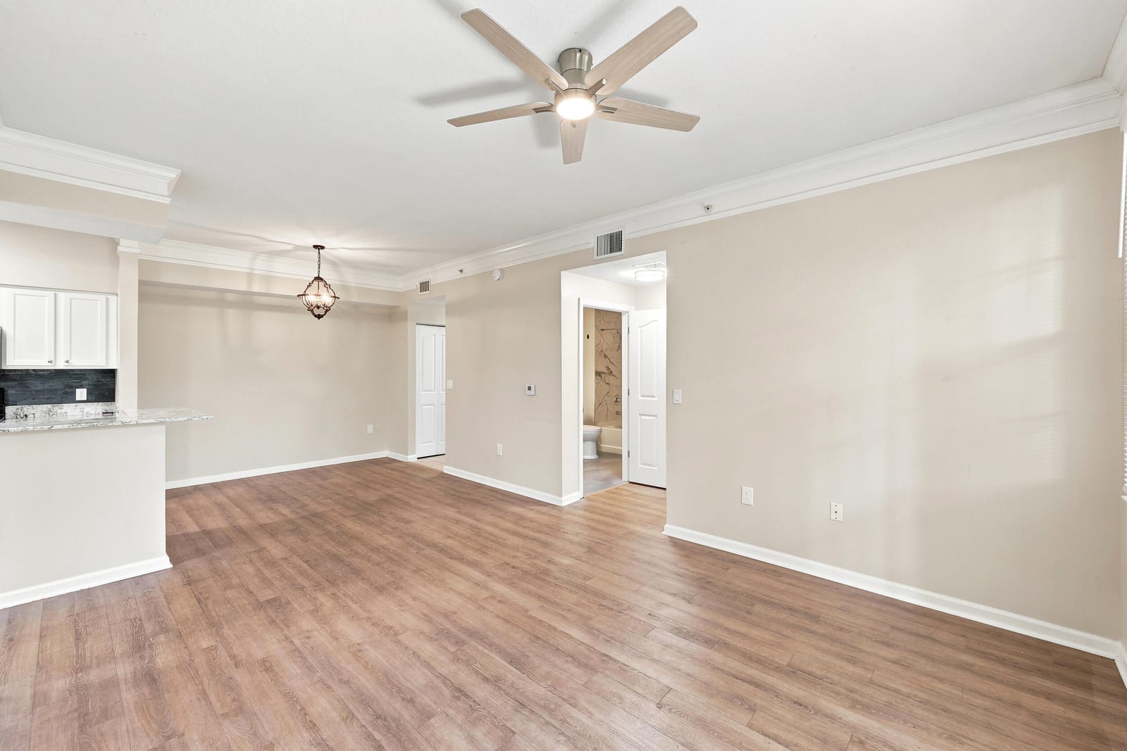9857 BAYWINDS Drive 9112, West Palm Beach, FL 33411 photo 20