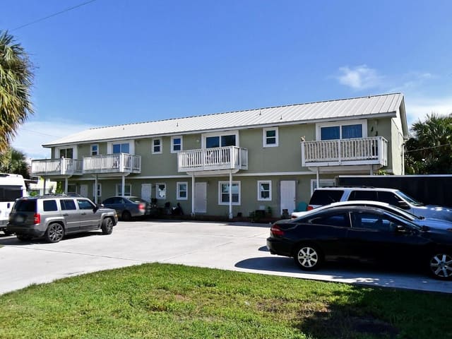 1807 SAINT LUCIE Court A, Fort Pierce, FL 34949