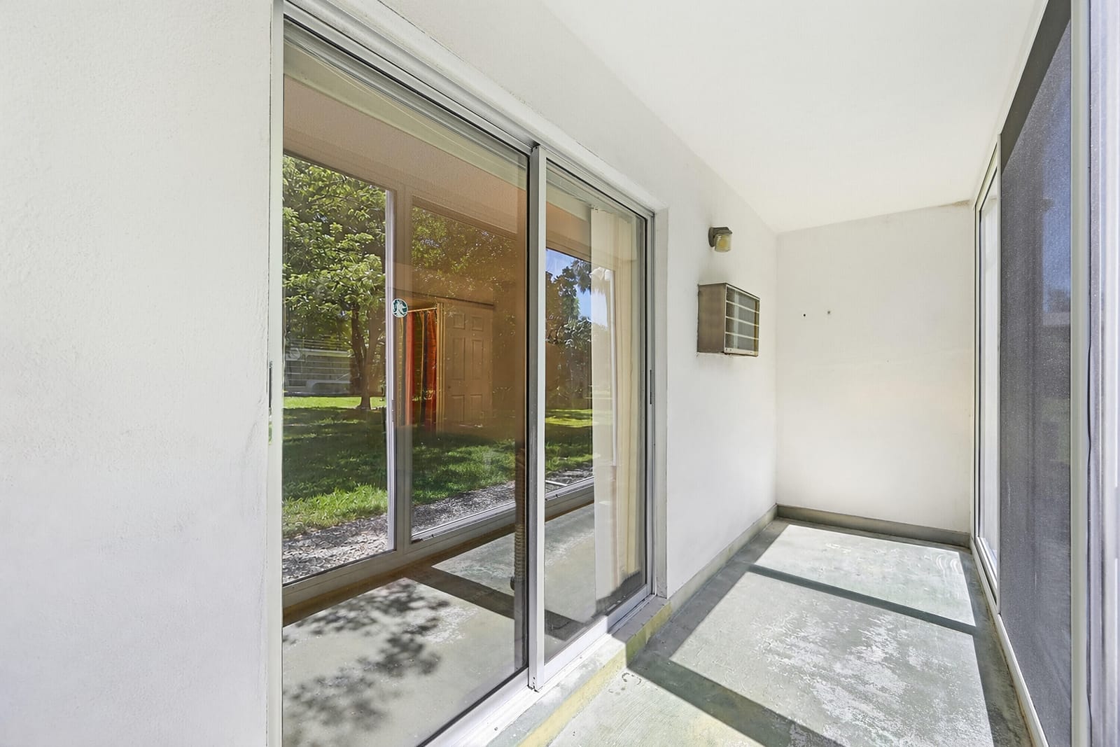 551 DURHAM Circle T, Deerfield Beach, FL 33442 photo 17