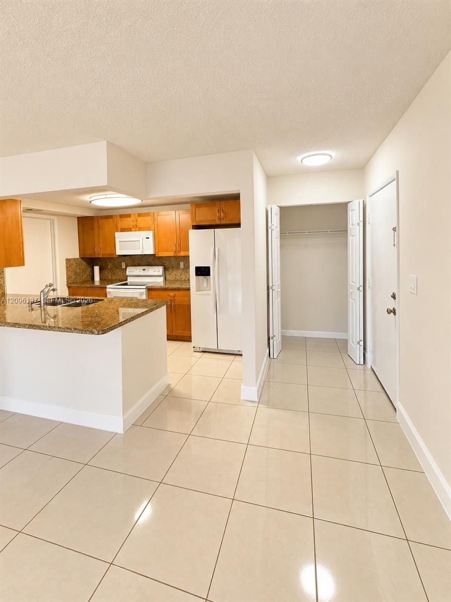 10135 NW 9th St Circle 5-106 — photo 3