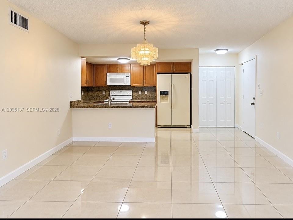 10135 NW 9th St Circle 5-106 — photo 4