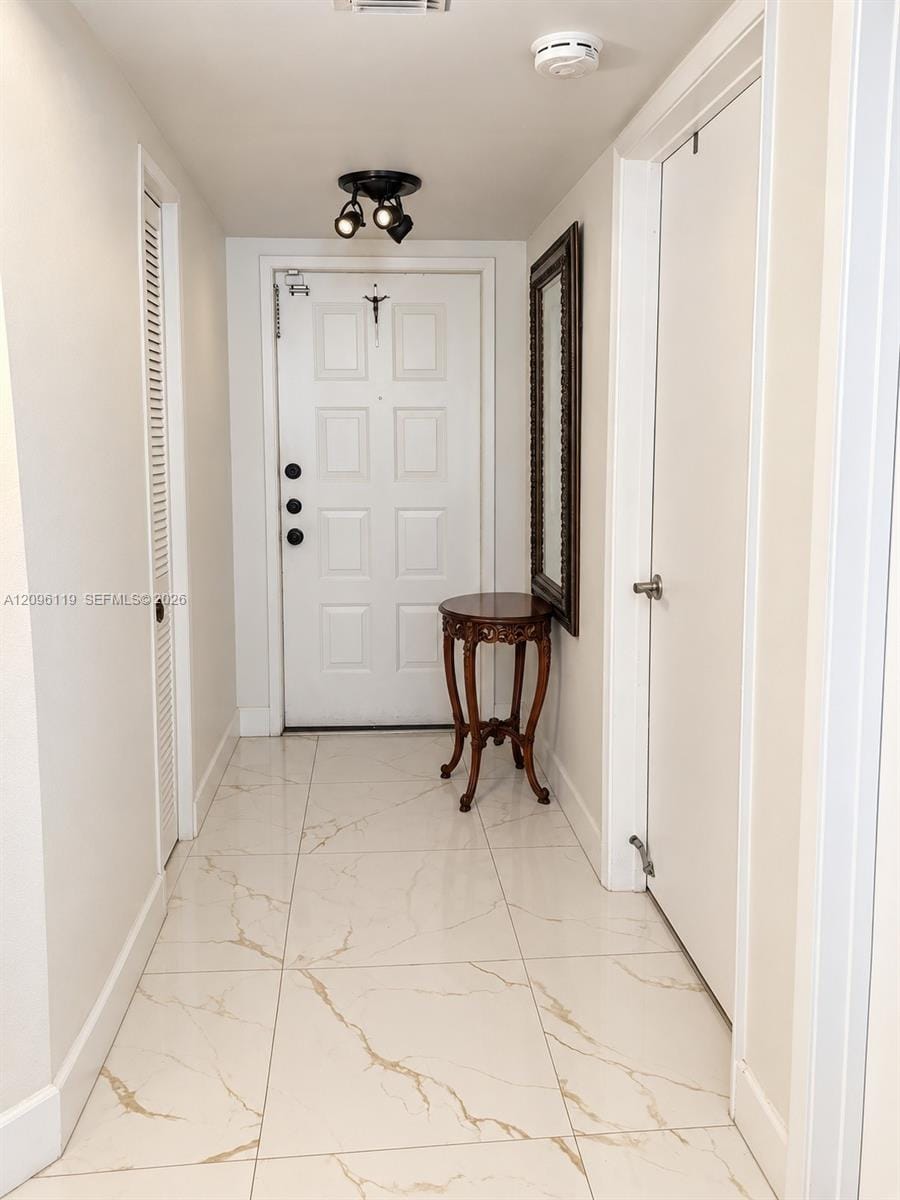 15555 N Miami Lakeway N 106 — photo 7