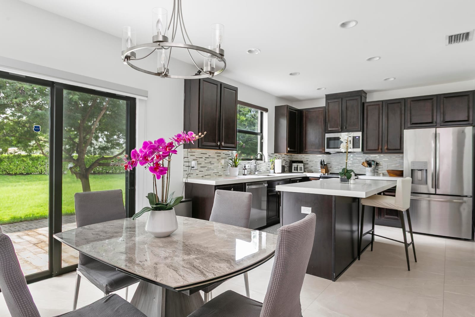 4511 E AQUA BELLA Lane — photo 3