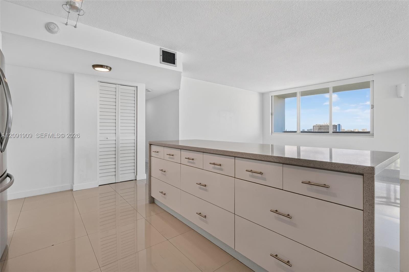 7135 Collins Avenue 805, Miami Beach, FL 33141 photo 11