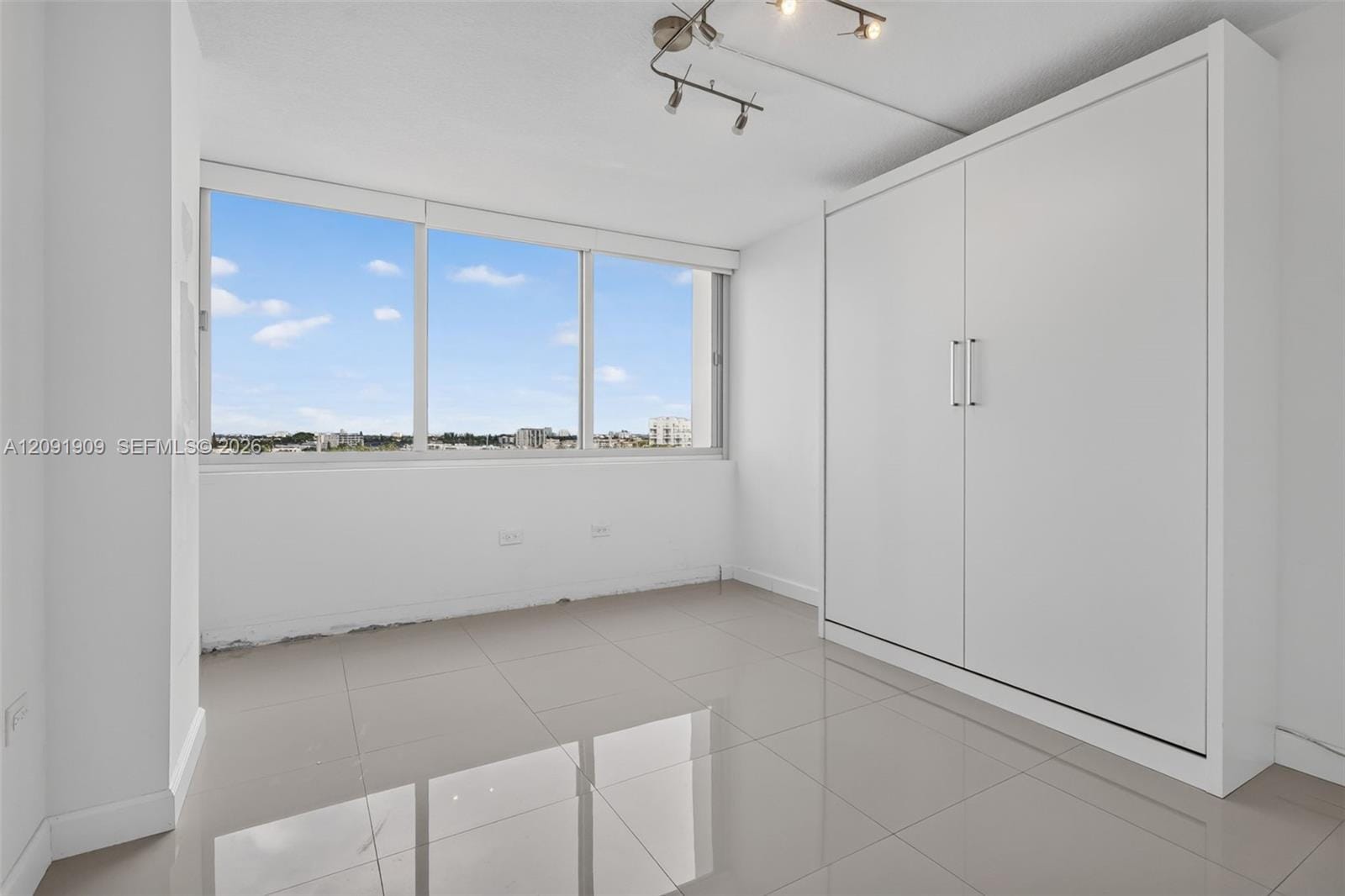 7135 Collins Avenue 805, Miami Beach, FL 33141 photo 28