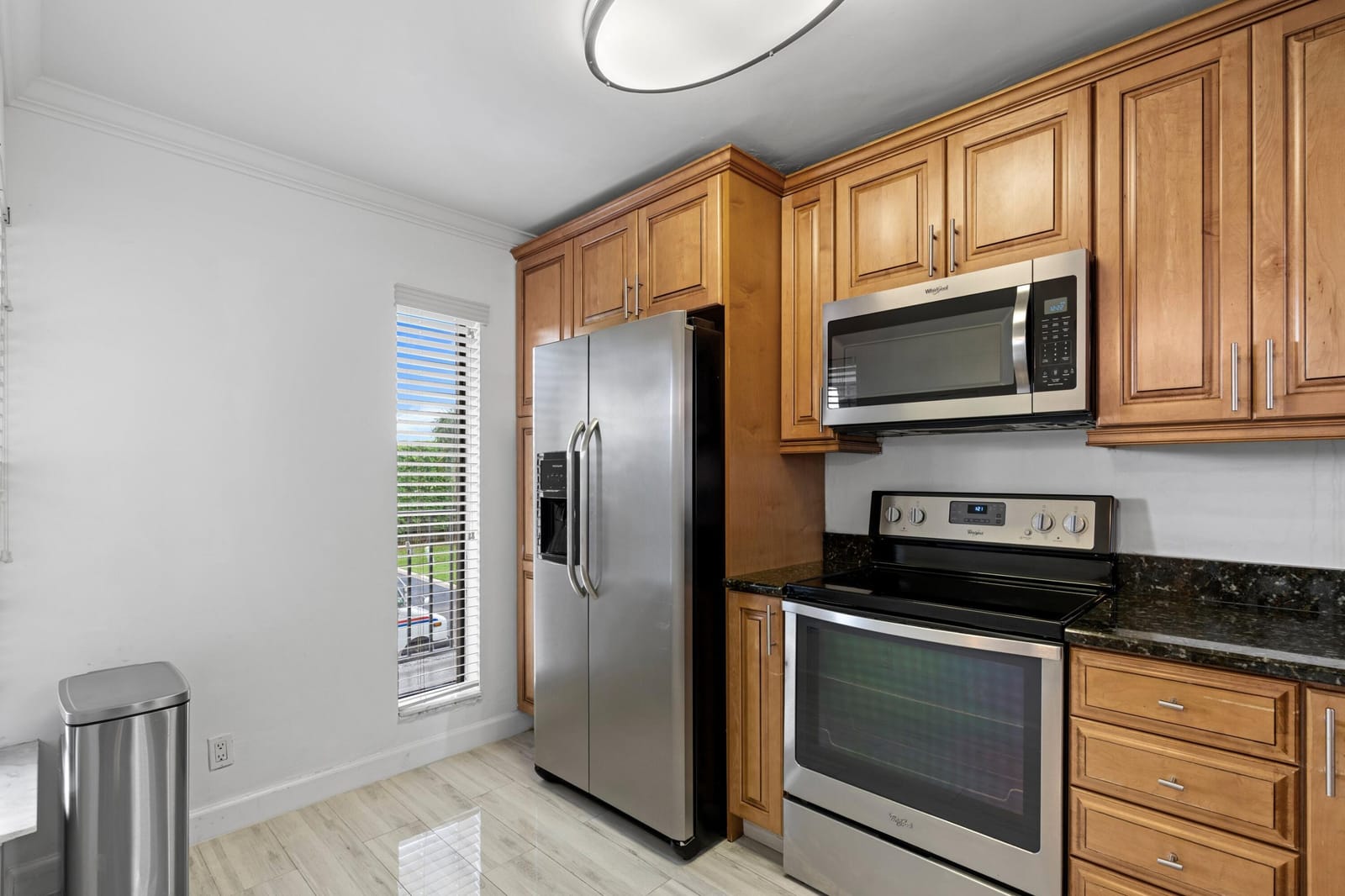 16 ROYAL PALM Way 205 — photo 11