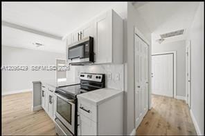 8 NE 9th Avenue A, Deerfield Beach, FL 33441 photo 6