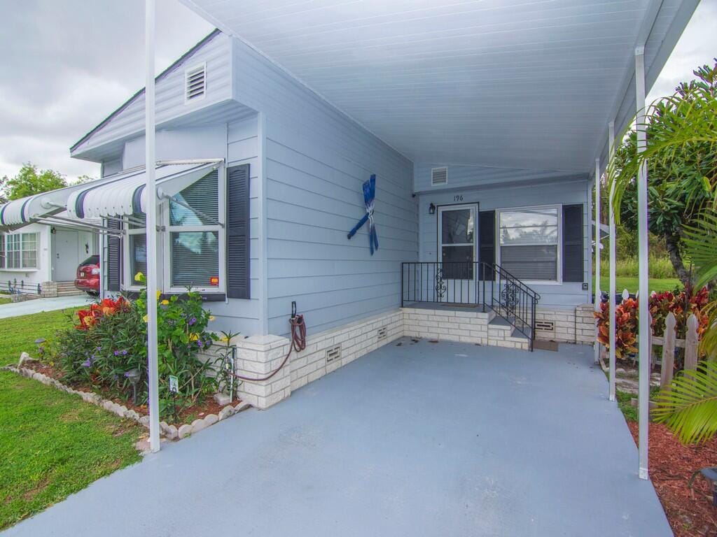 196 W Caribbean, Port St. Lucie, FL 34952 photo 5