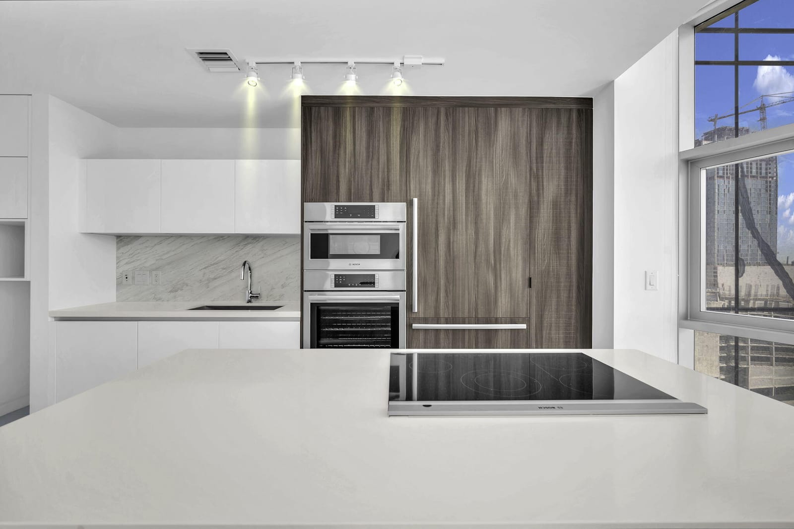851 NE 1ST Avenue 1002 — photo 11