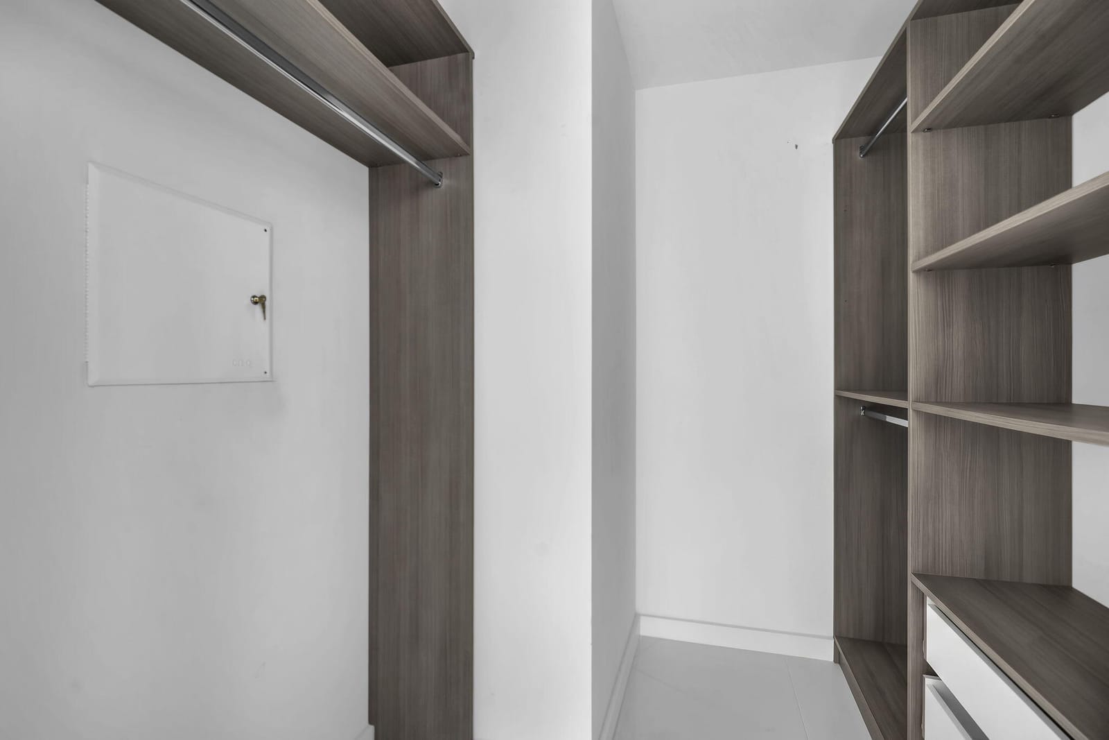 851 NE 1ST Avenue 1002, Miami, FL 33132 photo 17