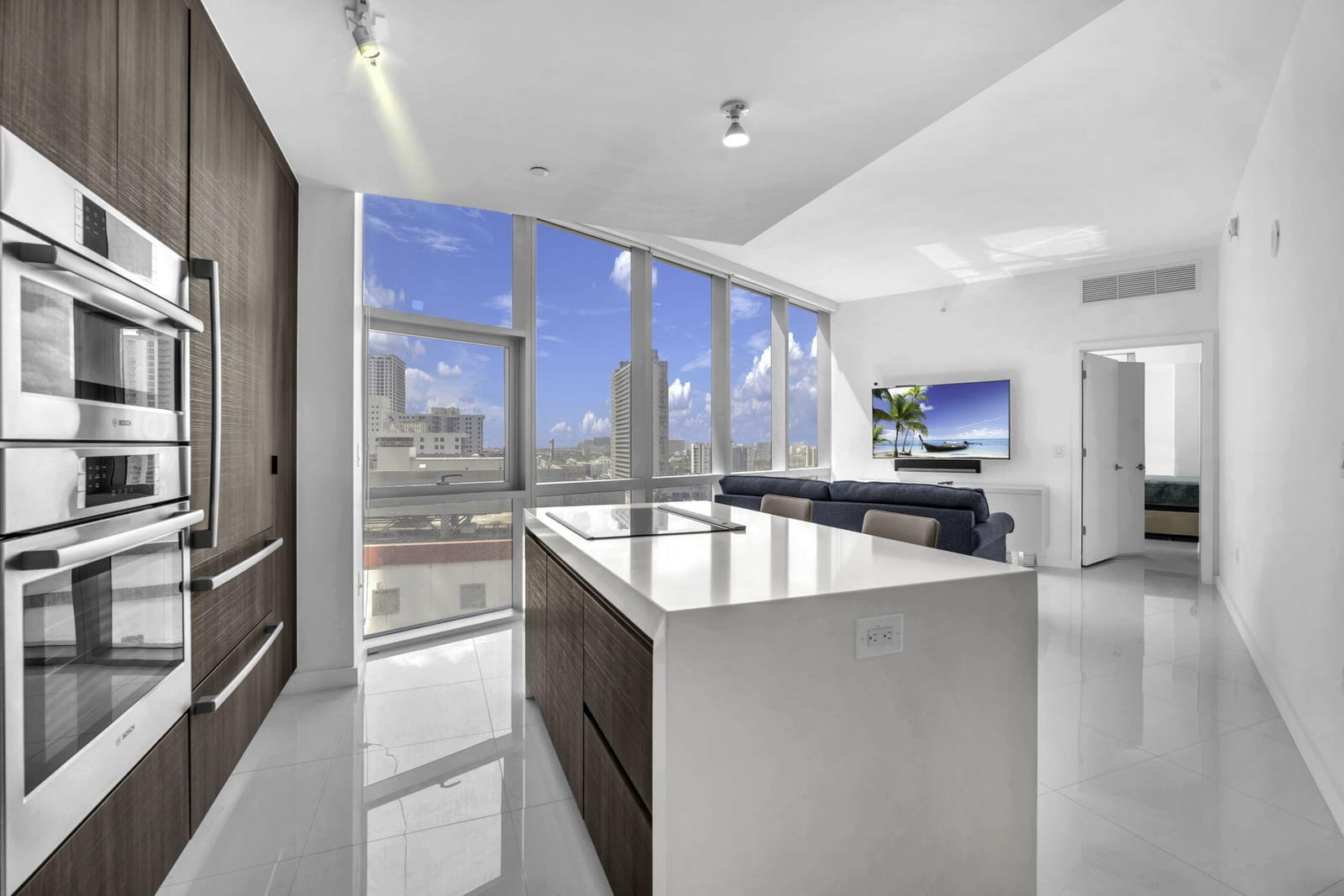 851 NE 1ST Avenue 1002 — photo 3