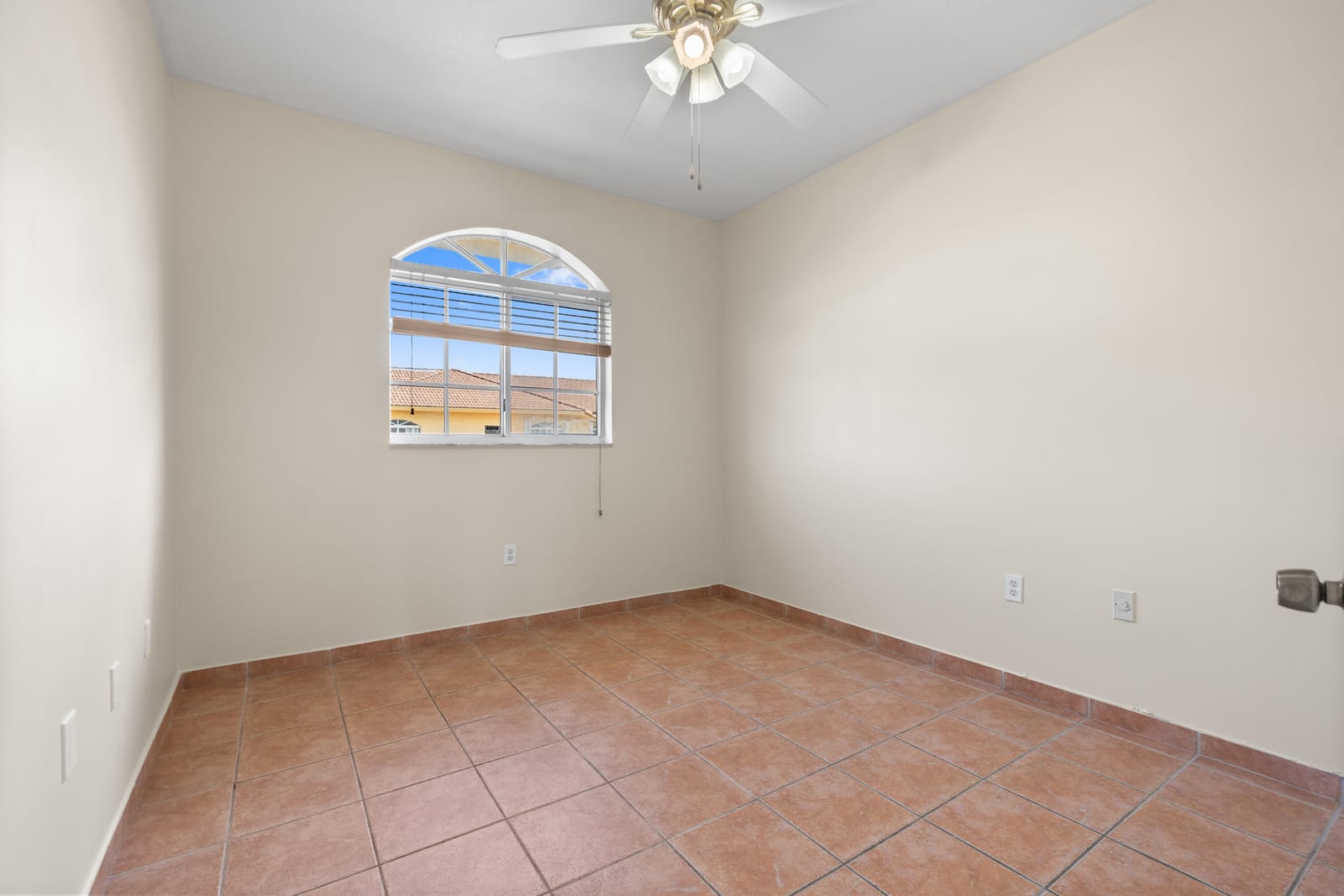 7520 W 20TH Avenue 206 — photo 11