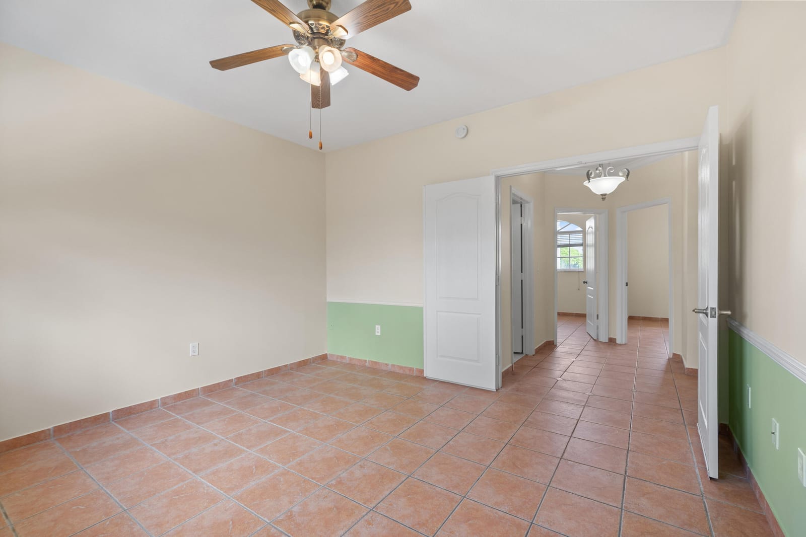 7520 W 20TH Avenue 206, Hialeah, FL 33016 photo 22