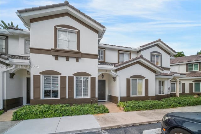 8810 W Flagler Street 4, Miami, FL 33174