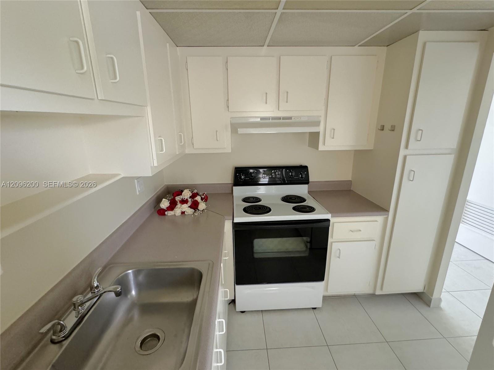 2555 NE 11th Street 710, Fort Lauderdale, FL 33304 photo 9