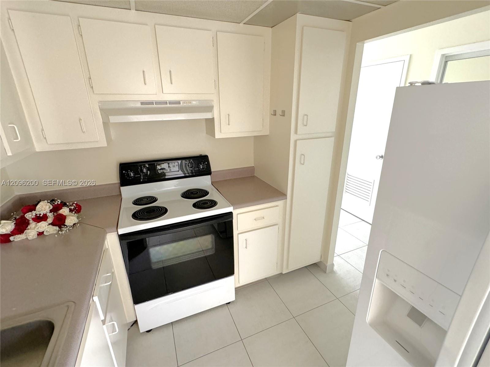 2555 NE 11th Street 710, Fort Lauderdale, FL 33304 photo 10