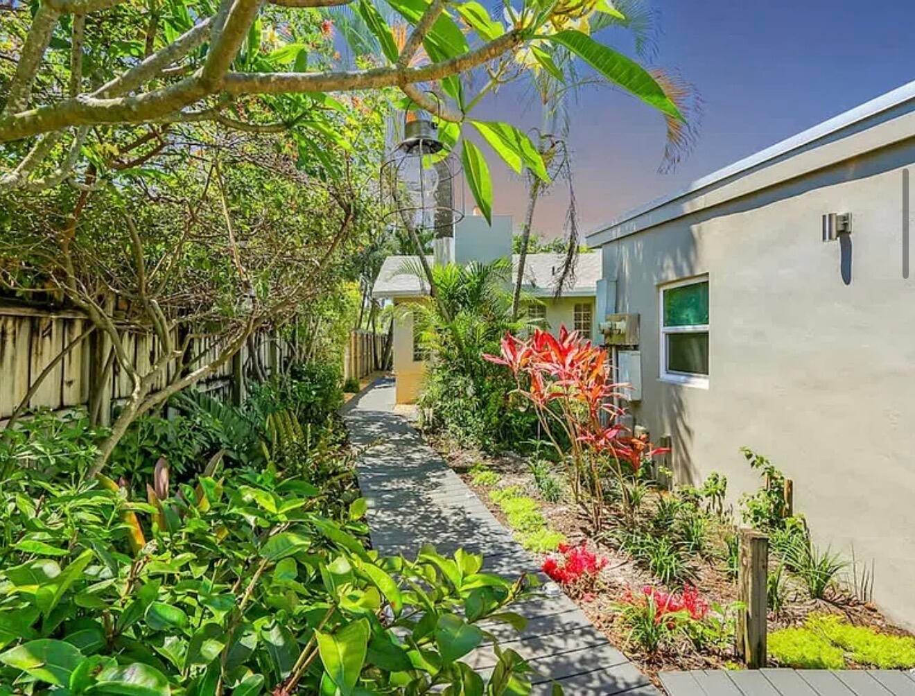 1449 NE 23RD Street, Wilton Manors, FL 33305 photo 16