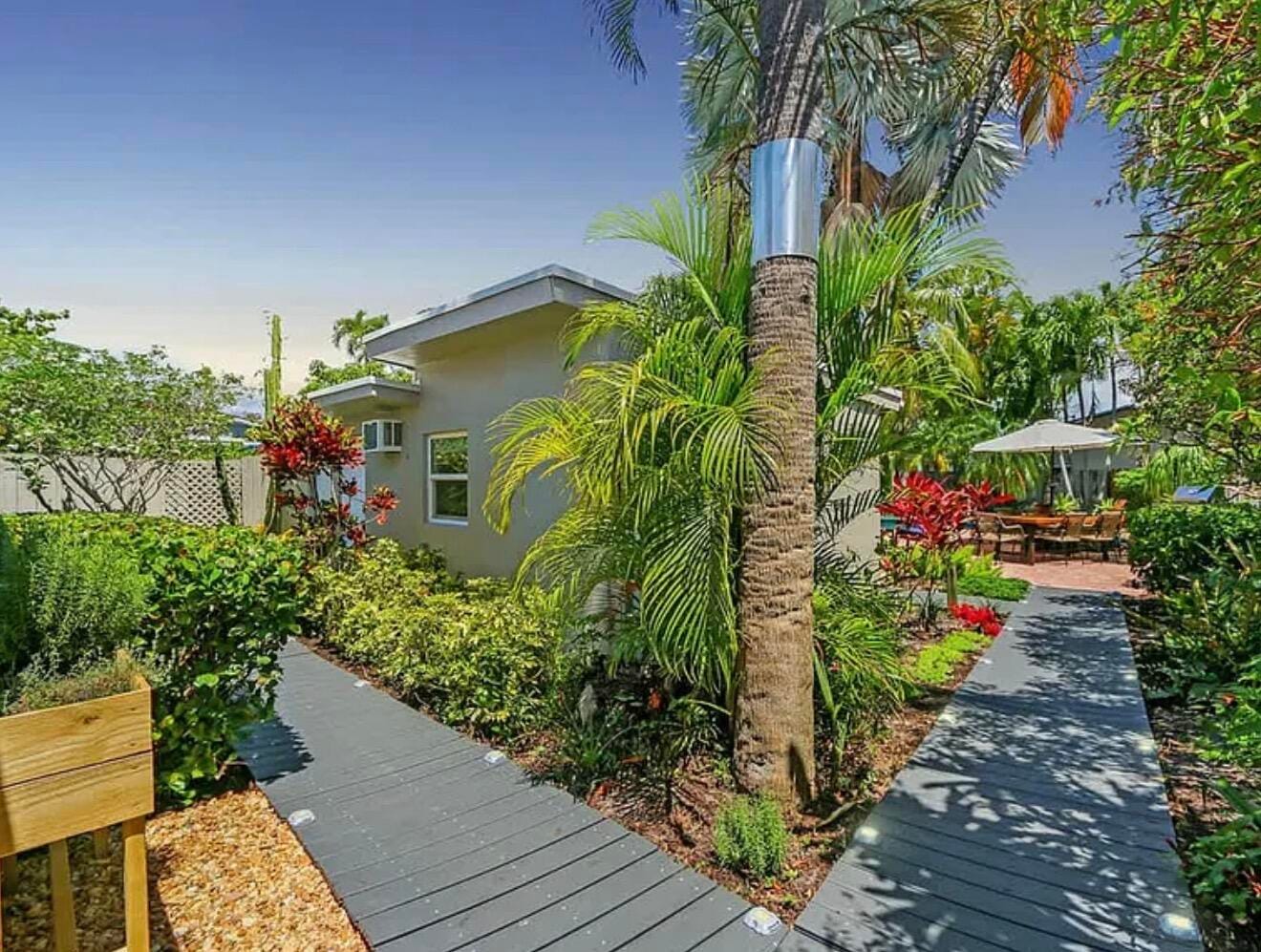 1449 NE 23RD Street, Wilton Manors, FL 33305 photo 18