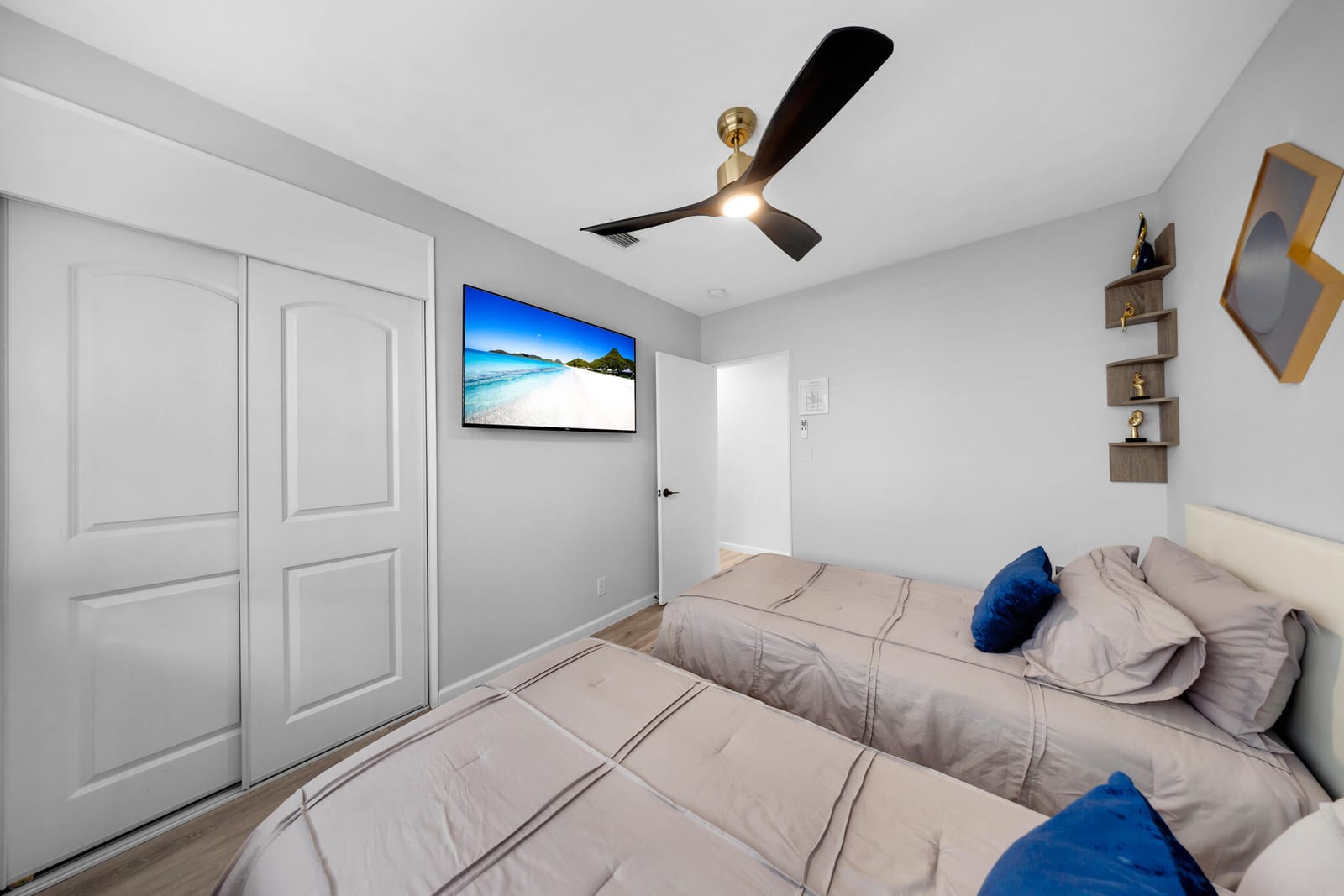 700 NE 16TH Court, Fort Lauderdale, FL 33305 photo 18