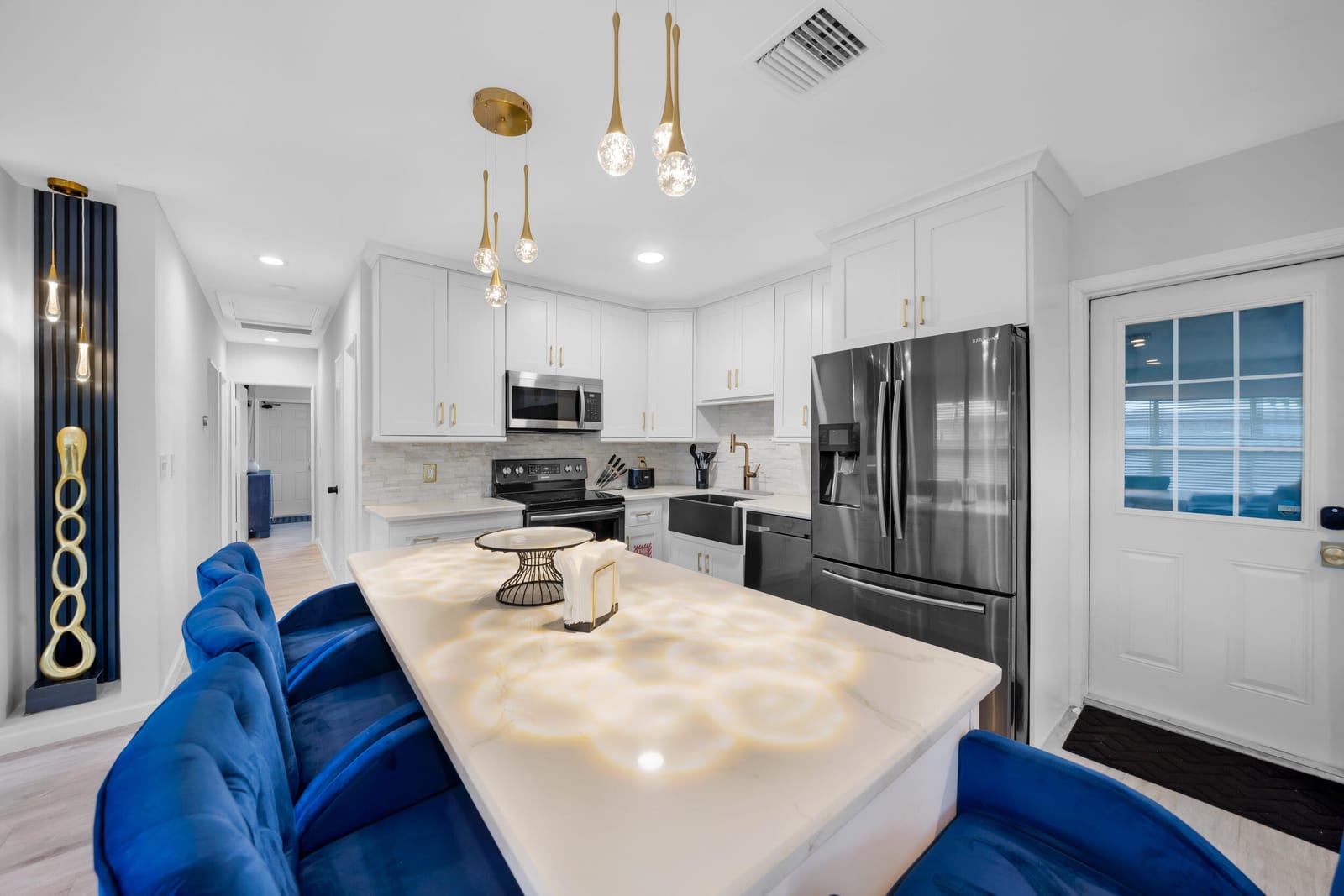 700 NE 16TH Court — photo 10