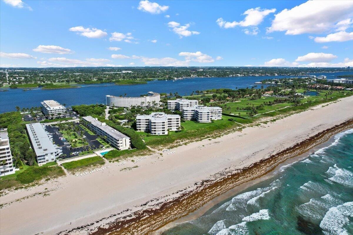 2560 S Ocean Boulevard, Palm Beach, FL 33480 photo 30