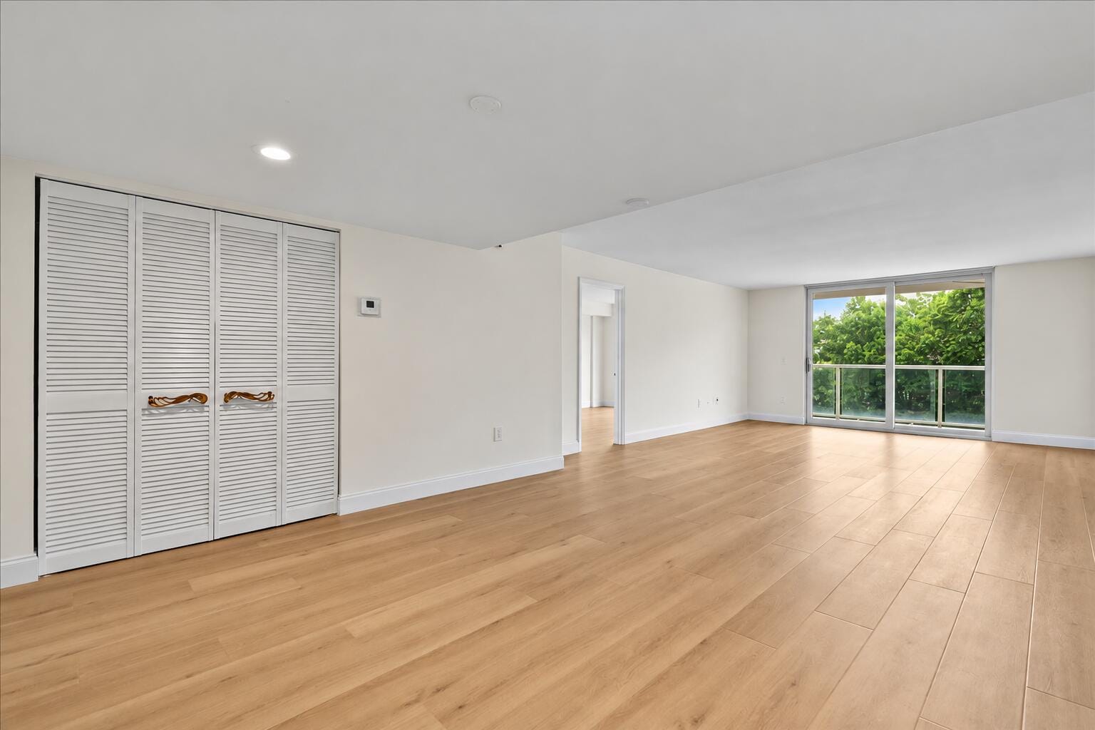 2560 S Ocean Boulevard, Palm Beach, FL 33480 photo 4