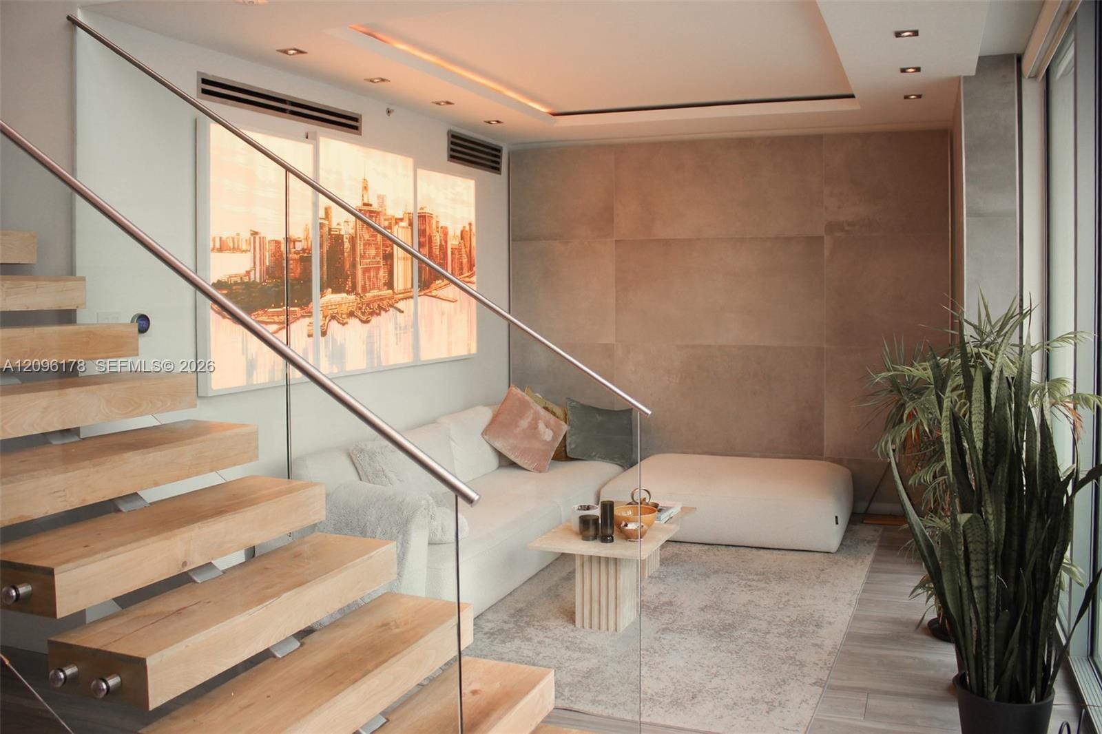 350 S Miami Avenue 706 — photo 1