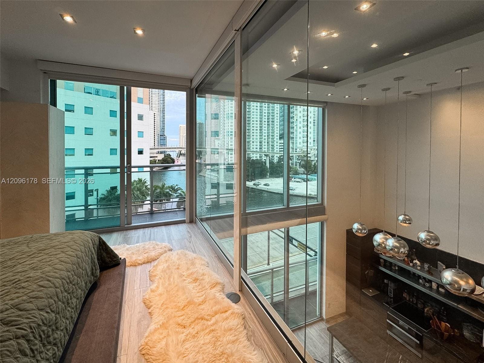 350 S Miami Avenue 706 — photo 10