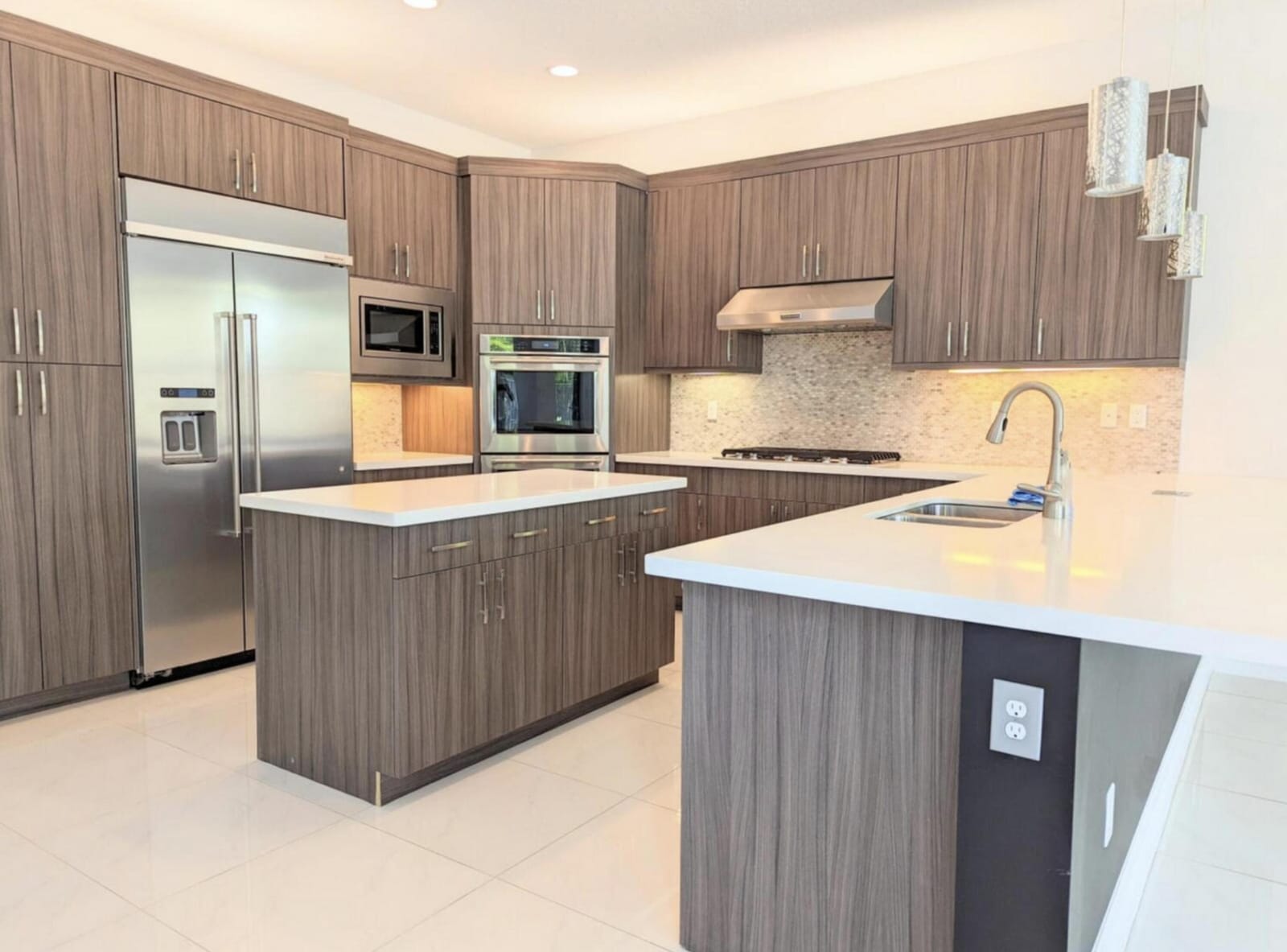 16645 GERMAINE Drive — photo 9