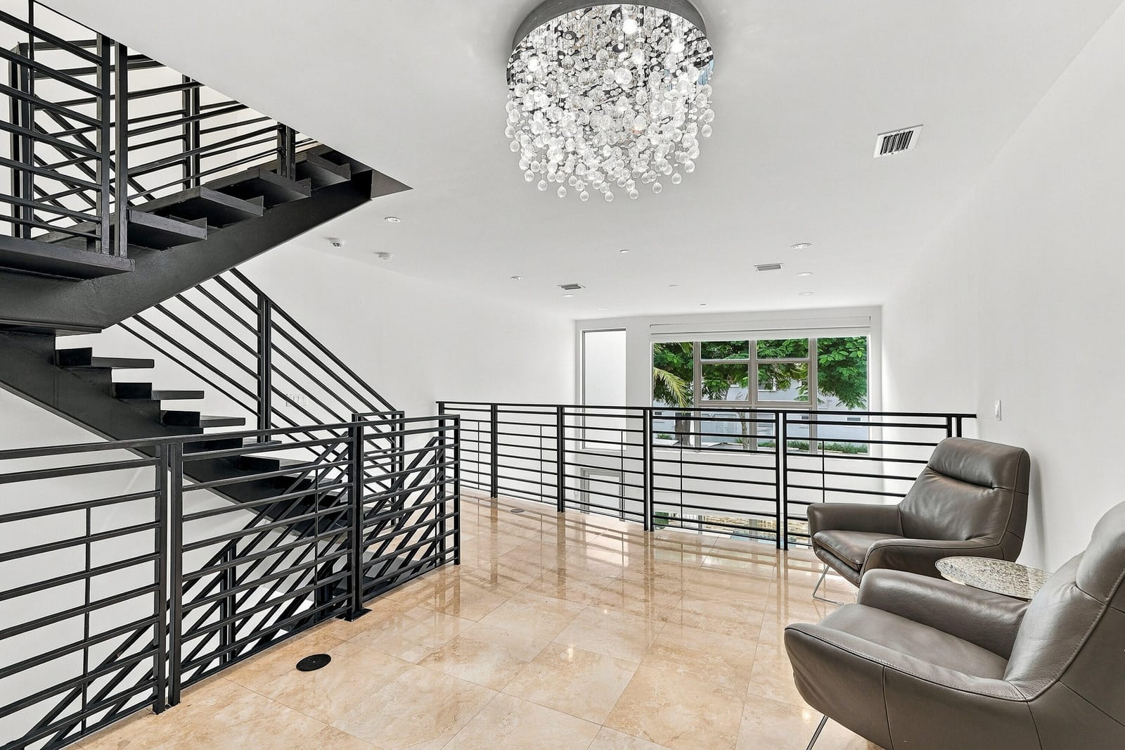 1703 NE 5TH Court 1703, Fort Lauderdale, FL 33301 photo 12