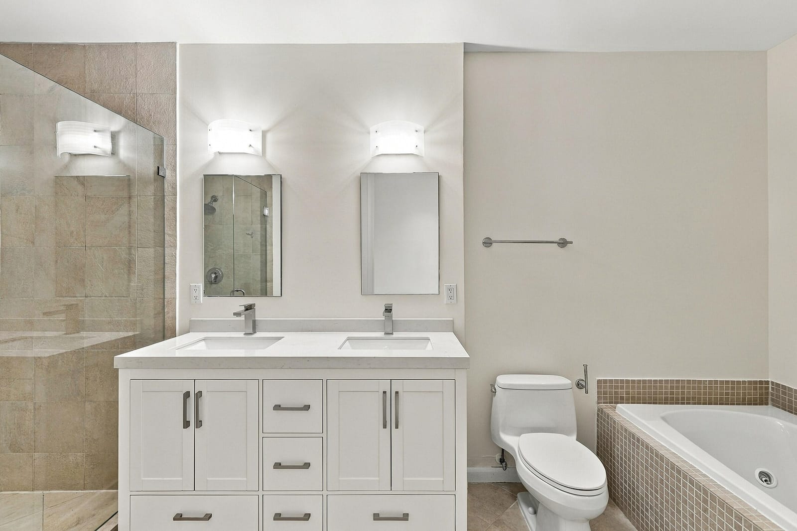 1703 NE 5TH Court 1703, Fort Lauderdale, FL 33301 photo 23