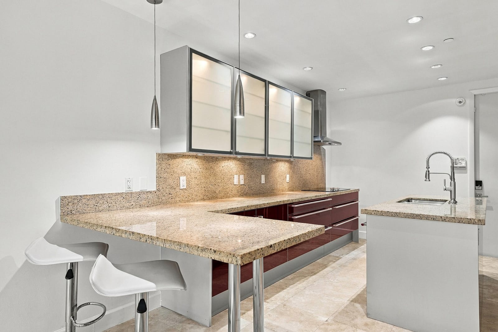 1703 NE 5TH Court 1703, Fort Lauderdale, FL 33301 photo 8