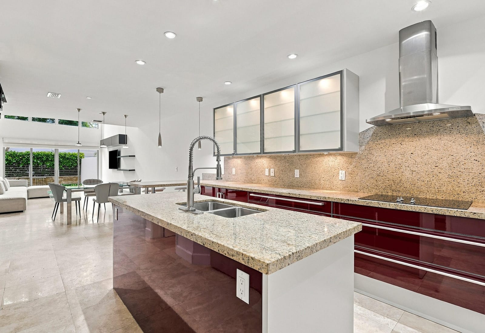1703 NE 5TH Court 1703, Fort Lauderdale, FL 33301 photo 10