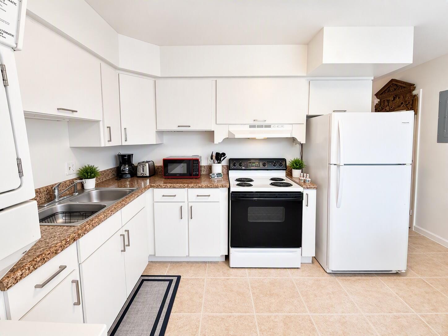 131 NE 19th Avenue 1-3 — photo 9