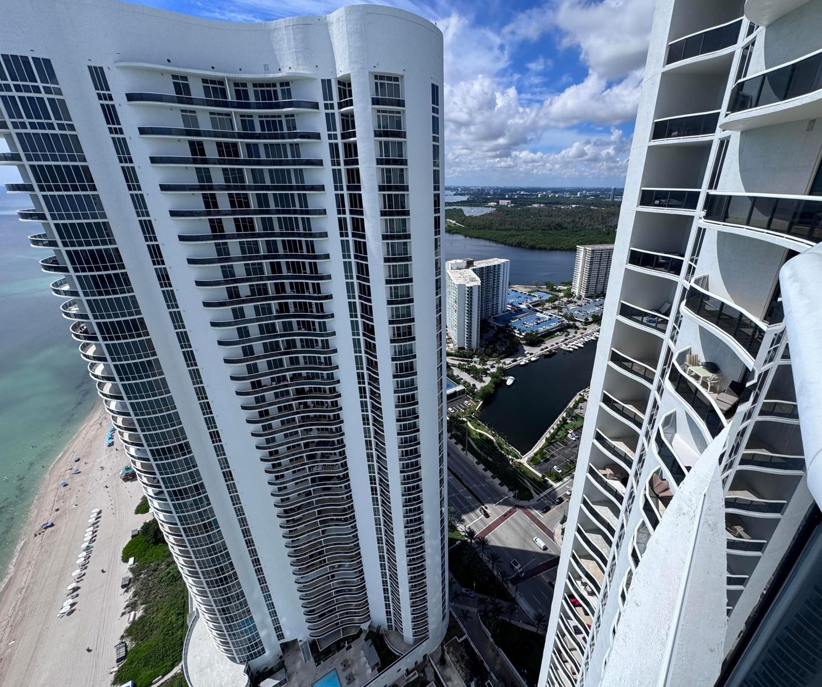 16001 Collins Avenue 4002, Sunny Isles Beach, FL 33160 photo 23